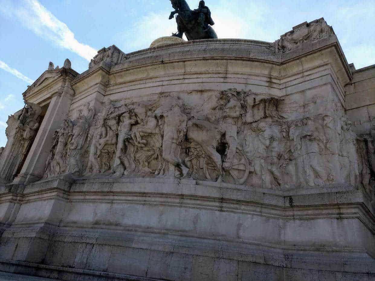 Statua Vittorio Emanuele