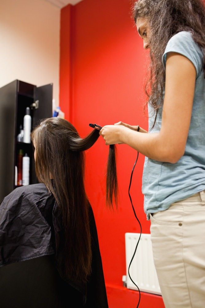 Stiratura capelli fa male, 10 errori da evitare 4 Stiratura capelli fa male, 10 errori da evitare