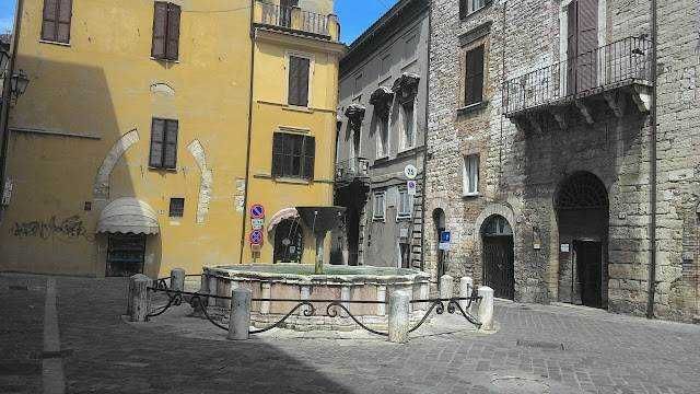 Narni Sotterranea: cosa vedere, storia, visita tra misteri e medioevo in Umbria (2026) 4 Fontana a Narni