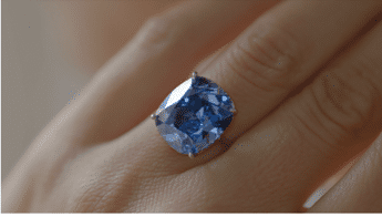 Diamante Hope: La pietra mortale più famosa e famigerata al mondo