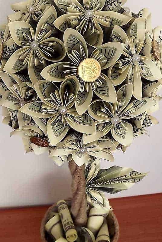 Albero con soldi
