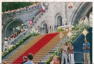 Una gita a Lourdes: la mia esperienza in un luogo di pellegrinaggio