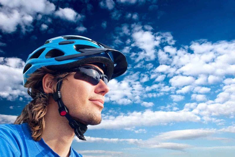 Abbigliamento da ciclismo per ogni clima 11 Abbigliamento da ciclismo per ogni clima