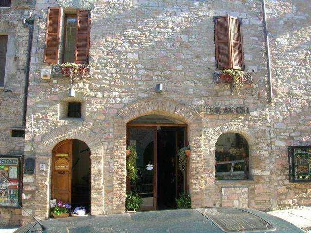 Visitare Assisi in un giorno: itinerario e dove dormire