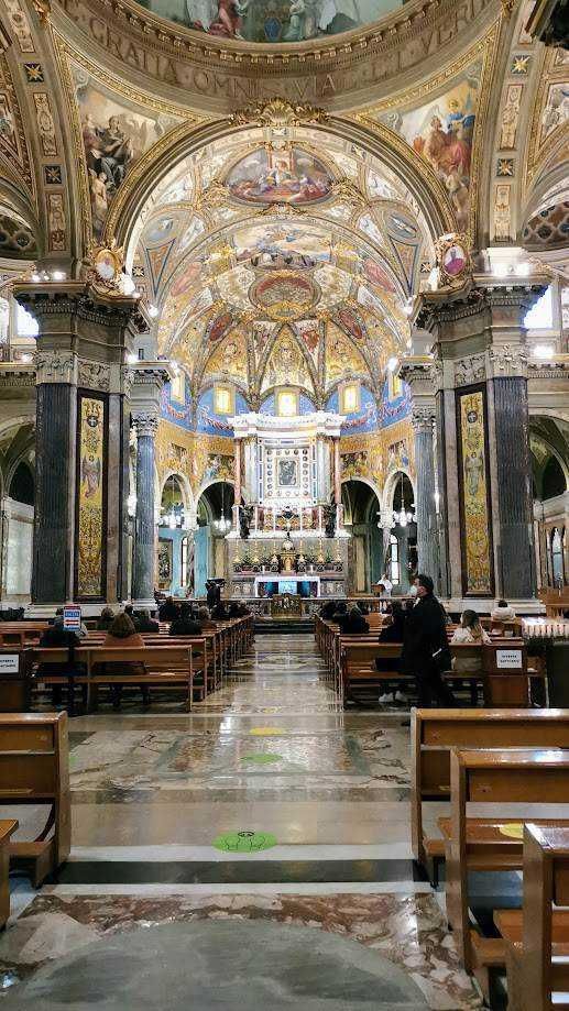 santuario mariano - arcata centrale