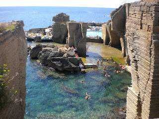 Terme di S.Cesarea, 15 giorni immersi in un blu cobalto Santa Cesarea terme, 15 giorni immersi nel blu cobalto