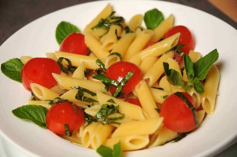 Ziti con poponcini al formaggio di capra e verdure 2 Ziti con poponcini fiordelisi al formaggio di capra: Ziti con poponcini al formaggio di capra e verdure