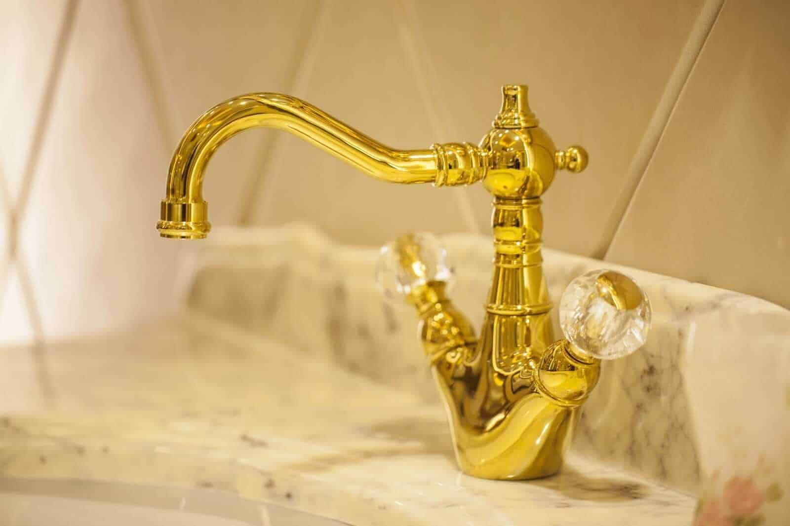 Di che materiale sono fatti i rubinetti? 7 metalli