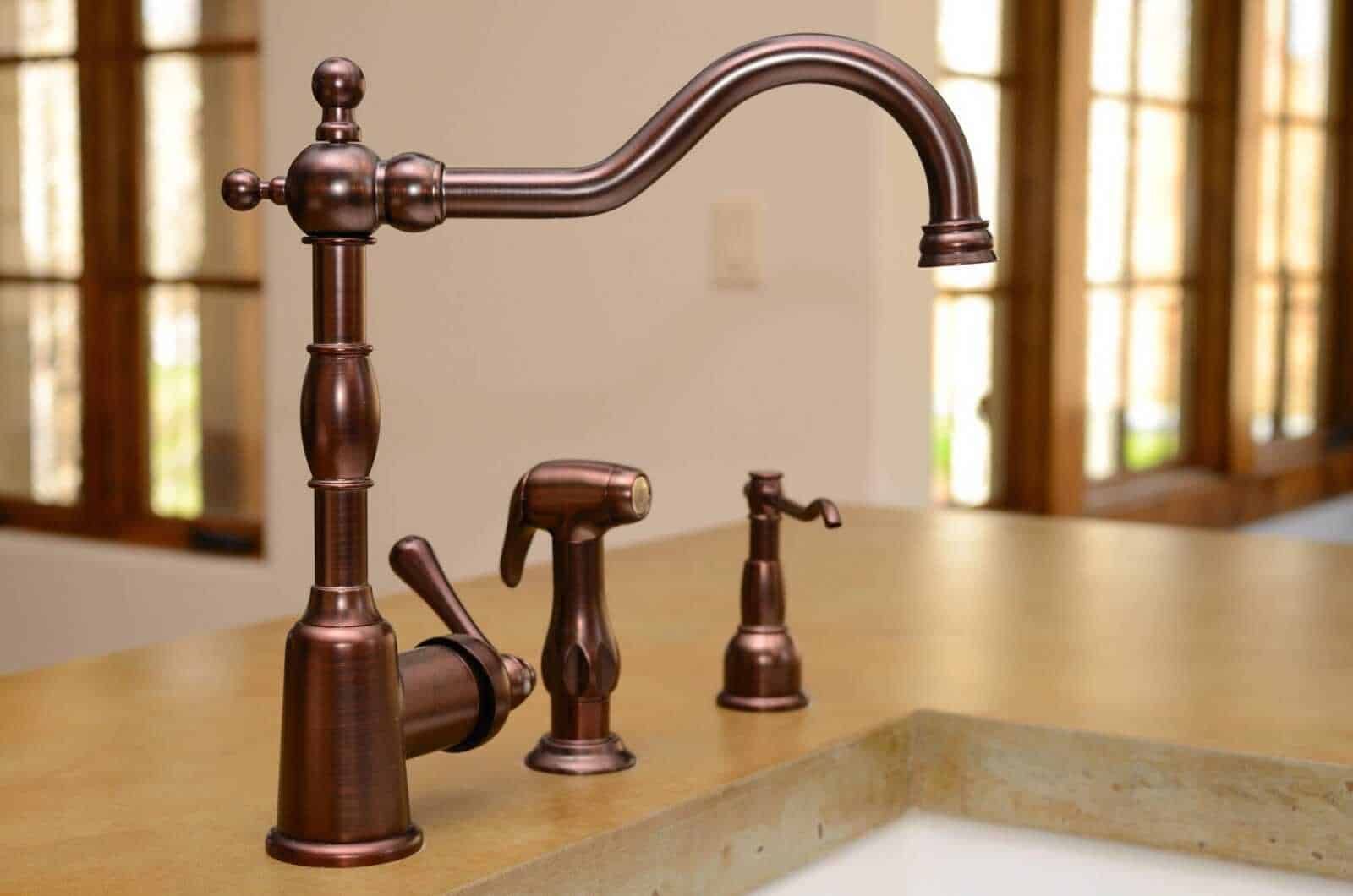 Di che materiale sono fatti i rubinetti? 7 metalli