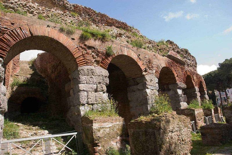 Parco archeologico di Cuma: 6 attrazioni 6 Parco archeologico di Cuma: 6 attrazioni