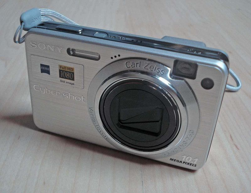Fotocamera Sony: Tempo di regali e scatti a volontà 3 Fotocamera Sony: Tempo di regali e scatti a volontà