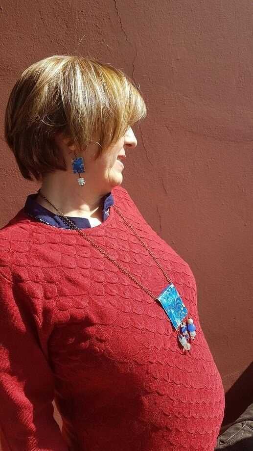 Caschetto corto obliquo donne over 60 anni