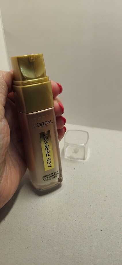 Siero Correttore azione Anti-macchie Age Perfect 