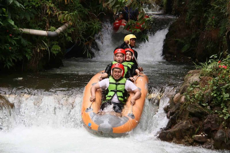Le Migliori Destinazioni per il Rafting 2 Rafting in italia