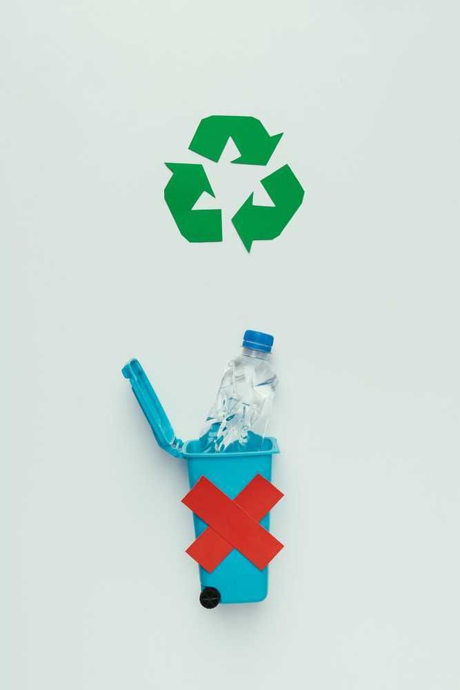 L'inquinamento tappi plastica di bottiglia 4 L'inquinamento tappi plastica di bottiglia