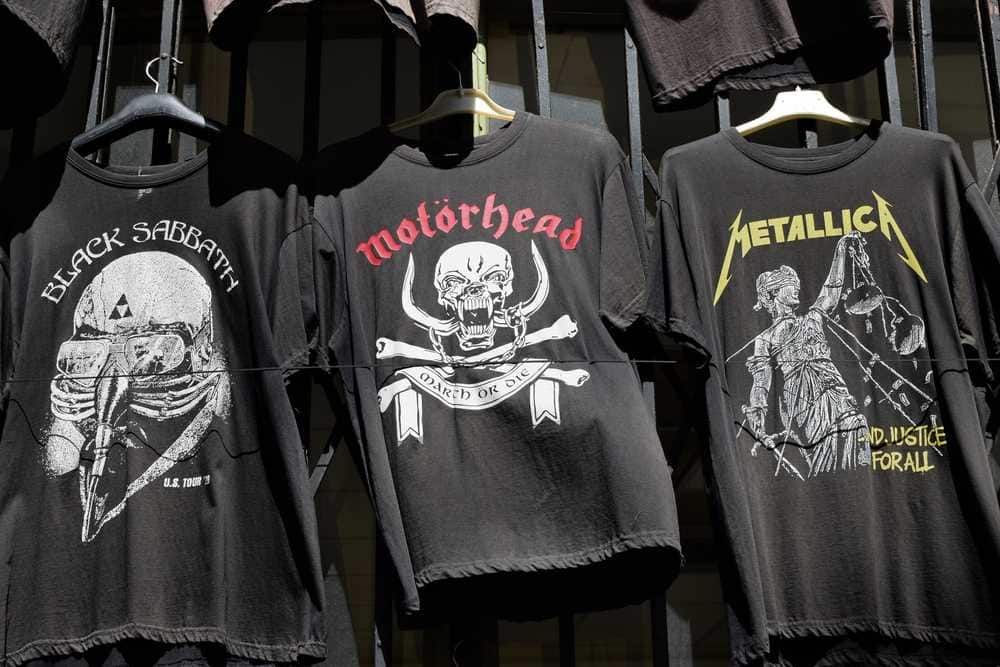 Come è nata la maglietta, cultura e sviluppo industriale