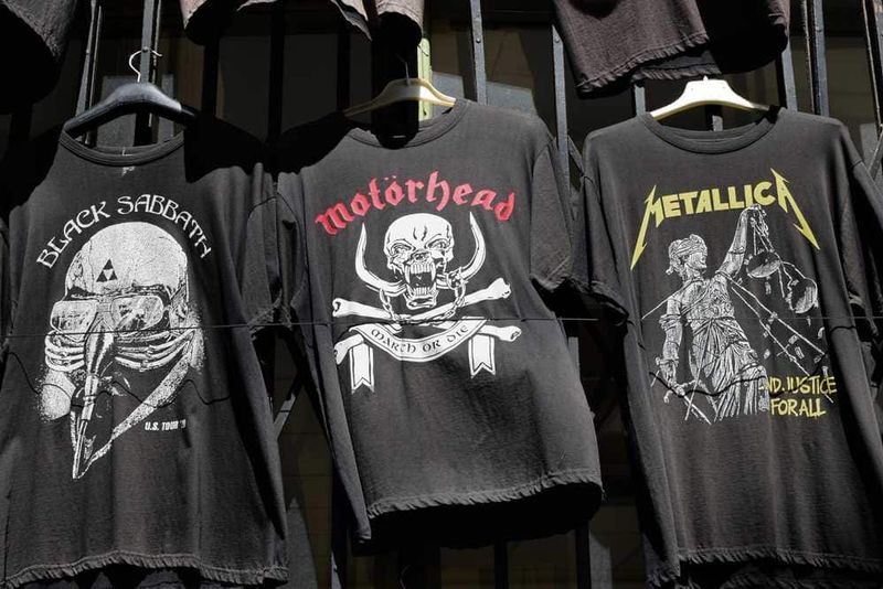 Come è nata la maglietta, cultura e sviluppo 3 Come è nata la maglietta, cultura e sviluppo industriale