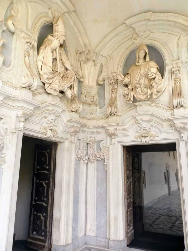 Curiosità della Certosa di San Martino
