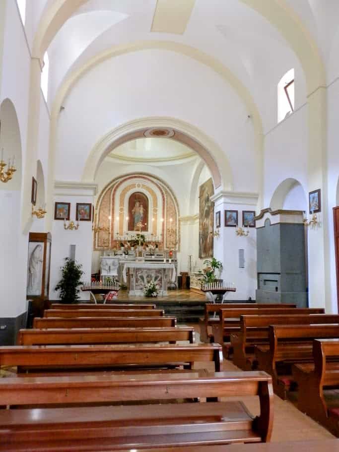 interno Santa Maria Assunta Positano