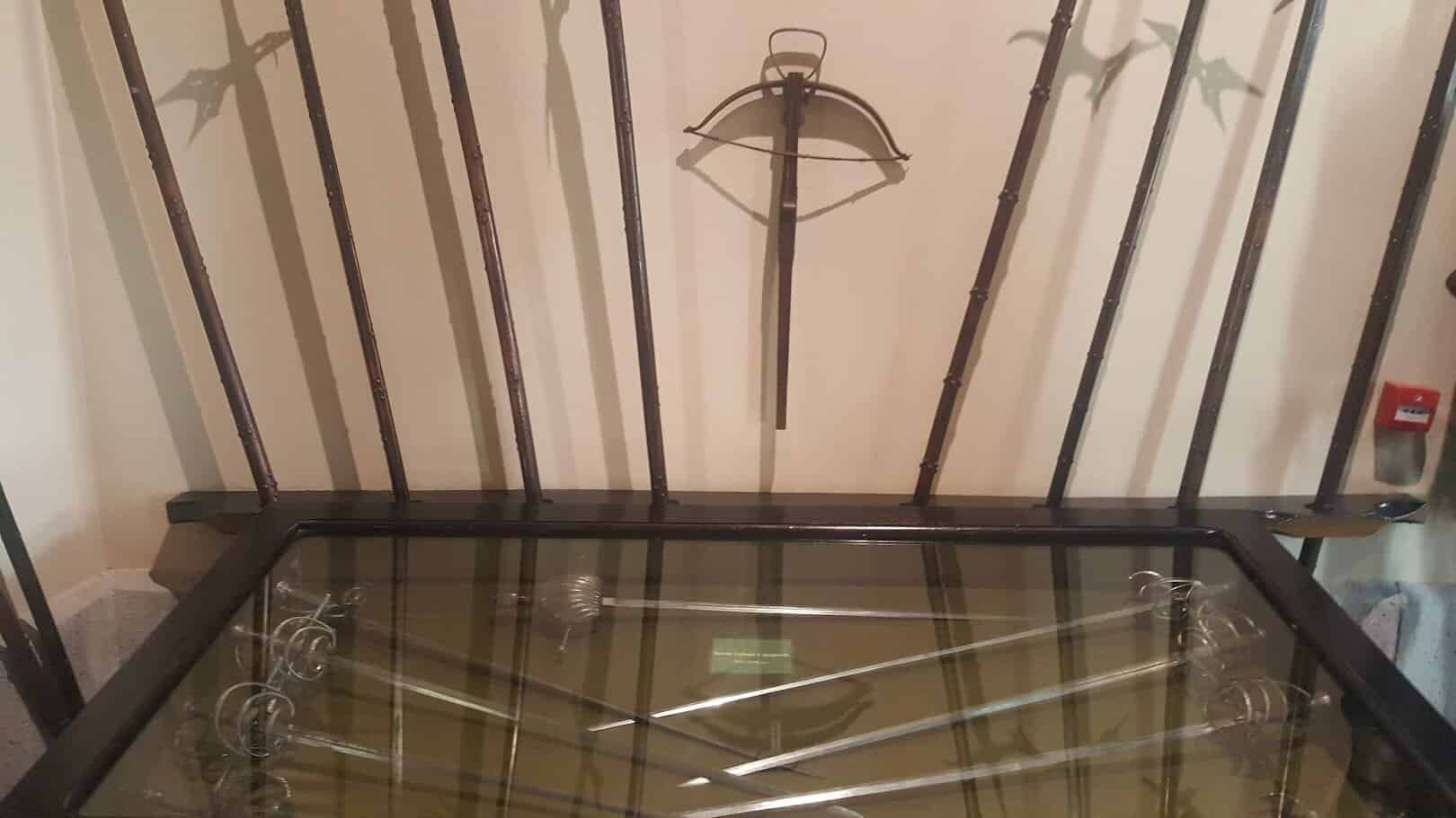 archi e bastoni medievali
