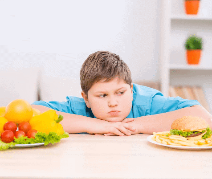 Bambino è in sovrappeso: cause, rischi e cosa fare (2026)
