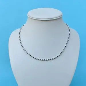 Collane di Perle: Eleganza senza tempo per ogni Stile 3 Collane di Perle: Eleganza senza tempo per ogni Stile