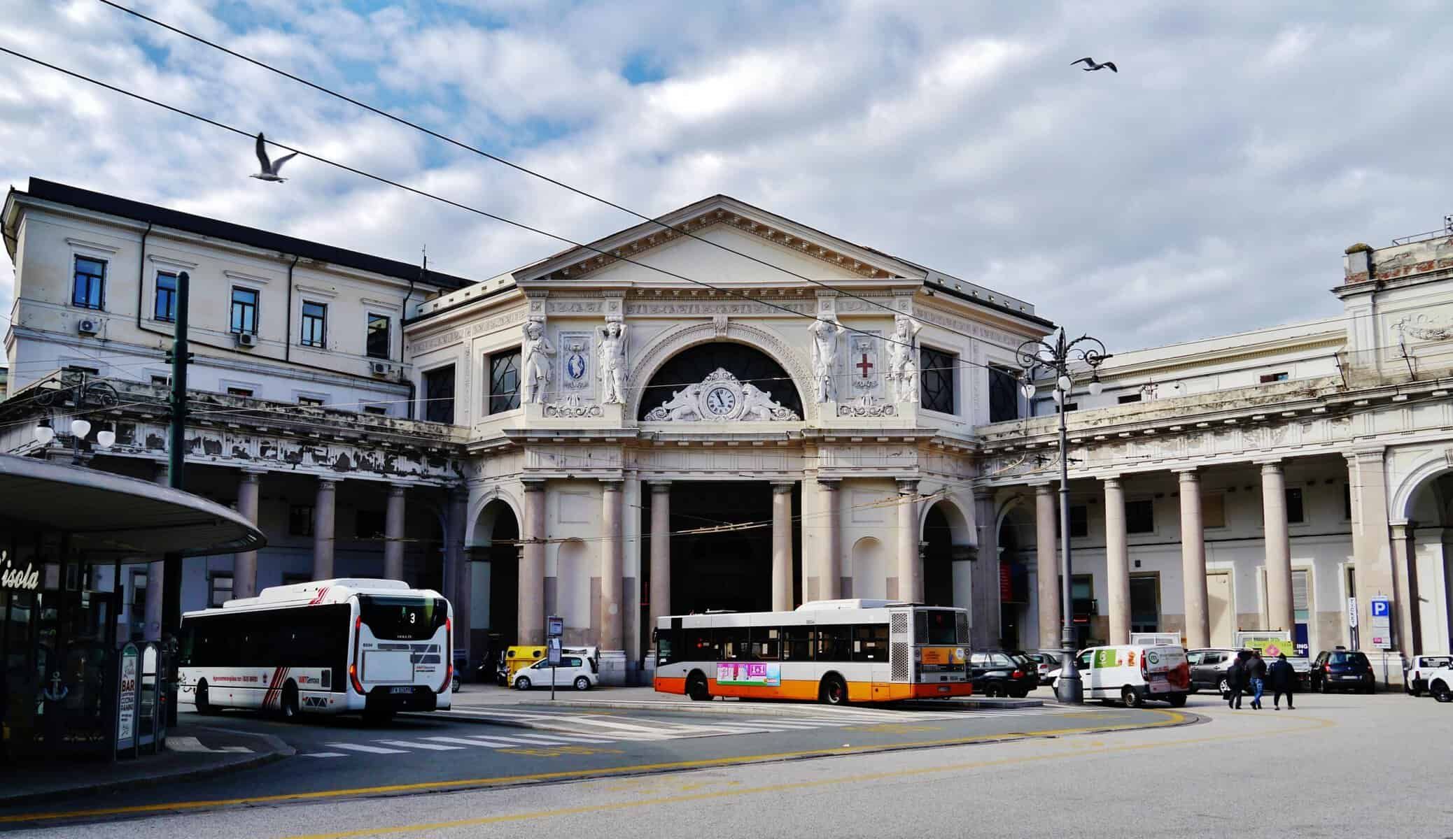 Genova Stazione di Genova Piazza Principe Esterno 01