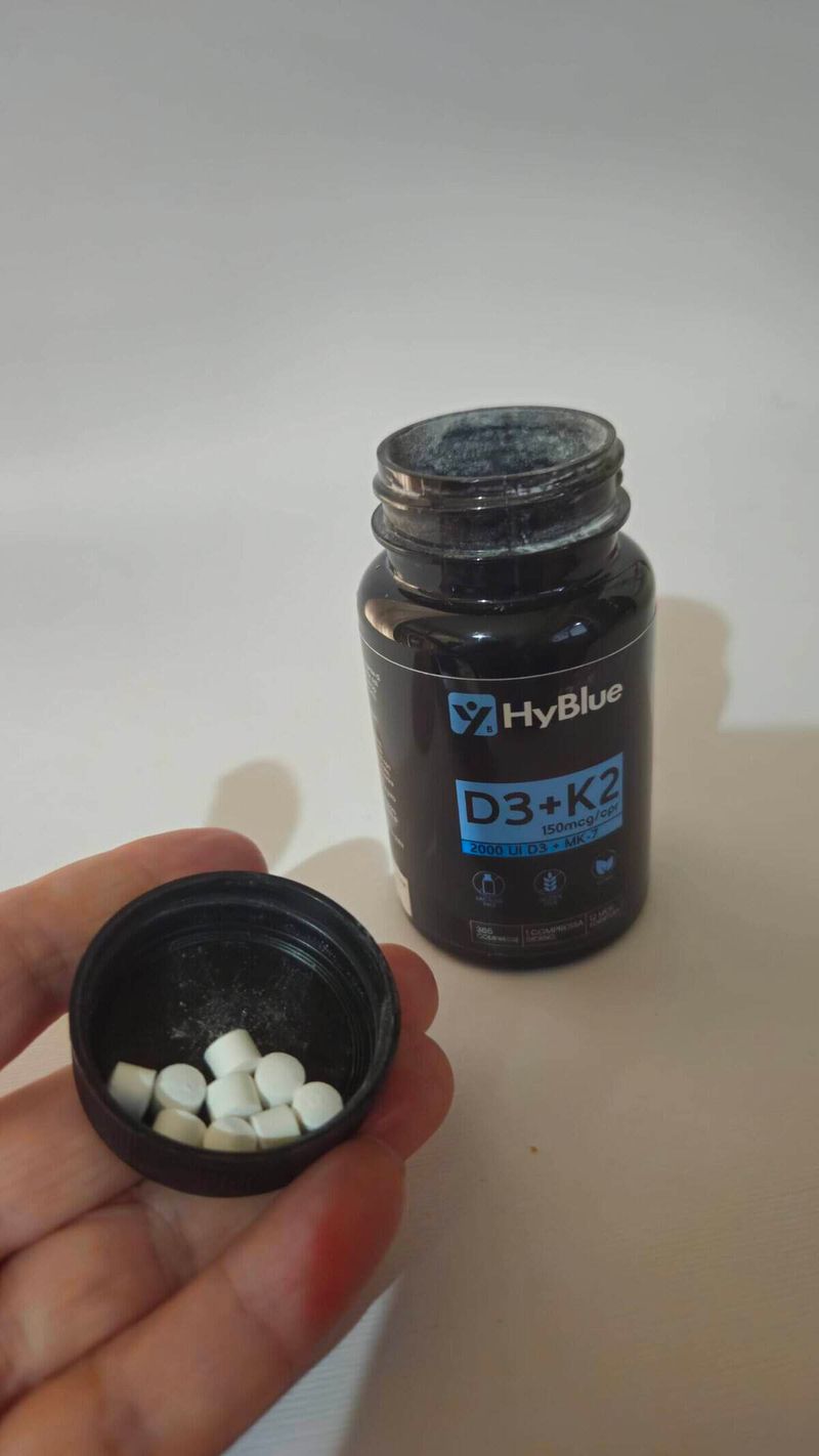 Perché ho scelto D3 + K2 MK‑7 100 µg: Coppia perfetta per Ossa e Cuore 4 Come lo assumo
