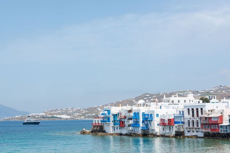 Quali isole greche scegliere? 10 isole per ogni tipo di vacanza 4 Mykonos tra le isole greche per il divertimento