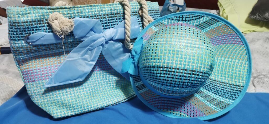 Perché indossare un cappello in estate? Tutti i vantaggi