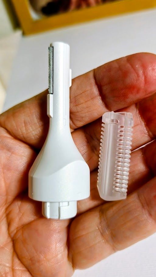 Peli in Naso e Orecchie: Perché crescono e come toglierli 3 epilatore naso anlan 4in1