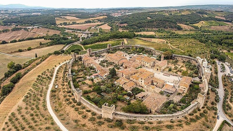 Monteriggioni borgo fortificato: storia delle mura e delle torri 16 Monteriggioni borgo fortificato: storia delle mura e delle torri