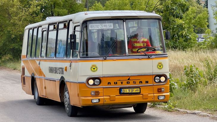 Исторический автобус Autosan в Белостоке