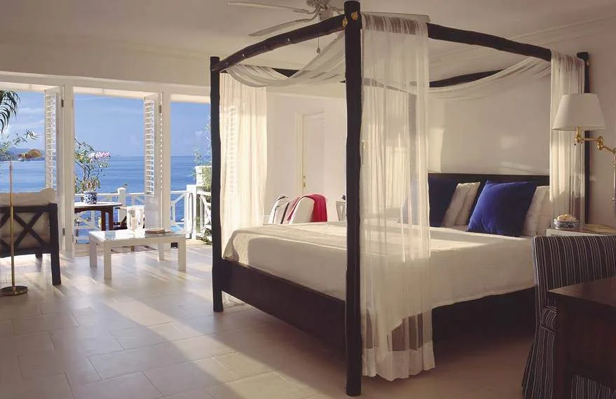 Suite Round Hill Hotel and Villas