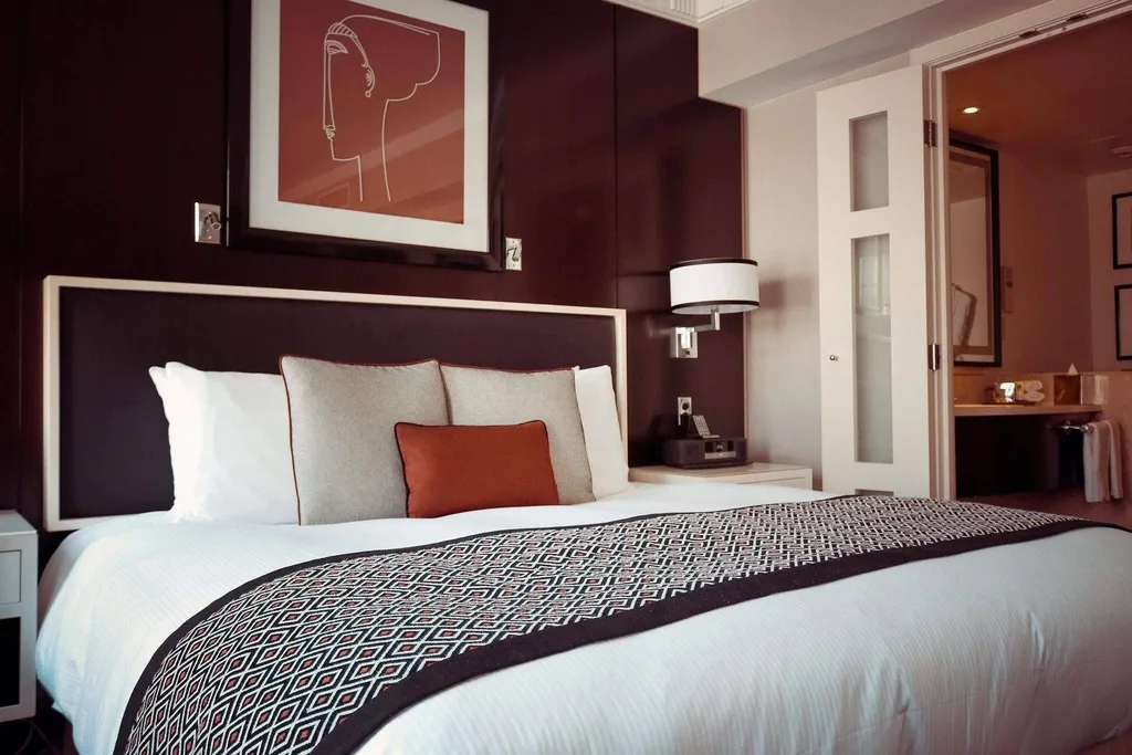 luxury hotel bed