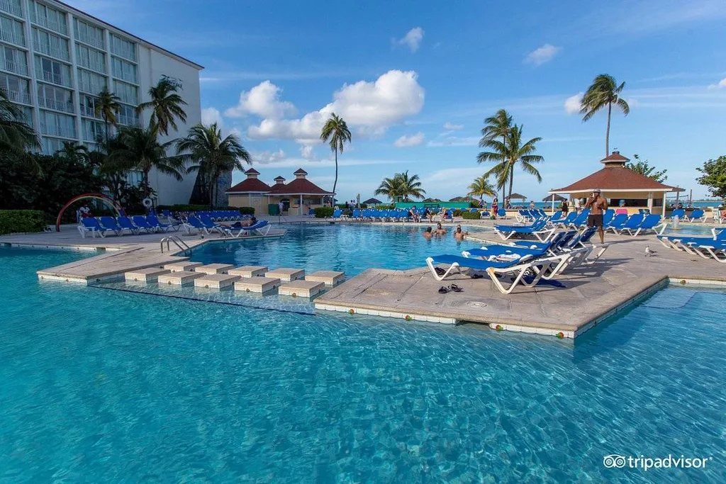pool within a pool at tropical resort