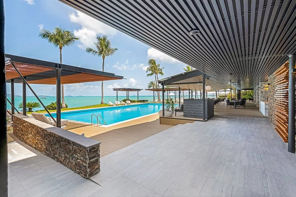 Coral Sea Resort Hotel