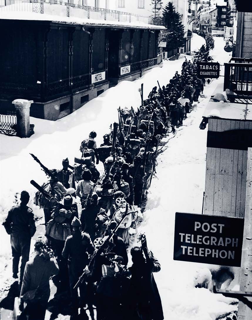 1941 400 NF Mitglieder Einzug nach Zermatt.