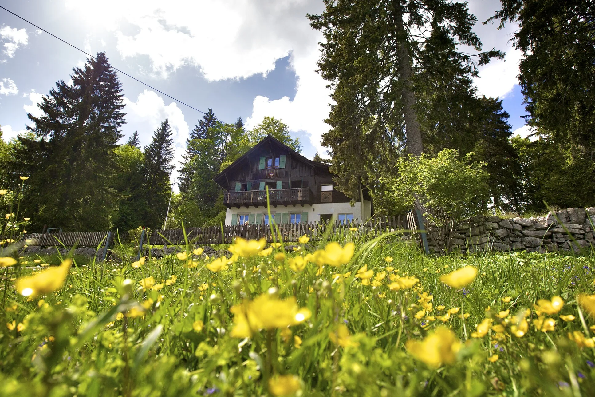 das Gebäude, in dem sich das Gästehaus befindet