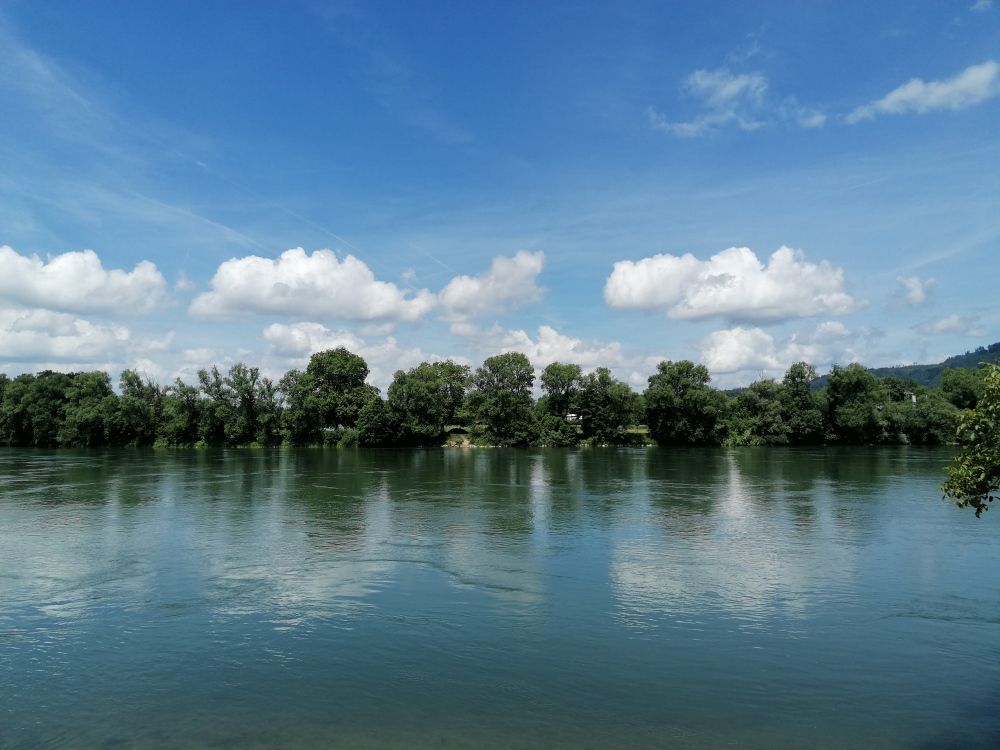 Ein grosser und ein kleiner Fluss im Fricktal AG: Stein-Säckingen ...