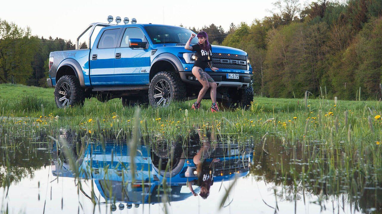 Ford F-150 SVT Raptor 6.2L