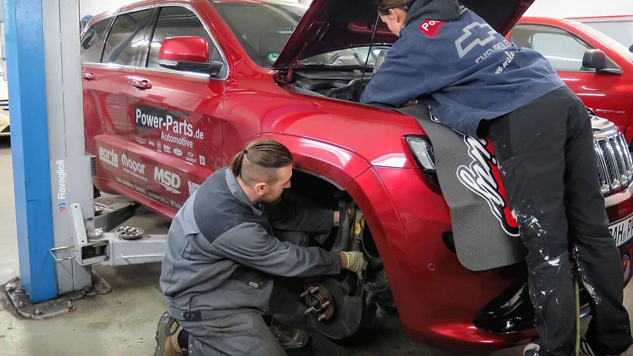 Jeep Grand Cherokee SRT8 „Power Parts Edition“