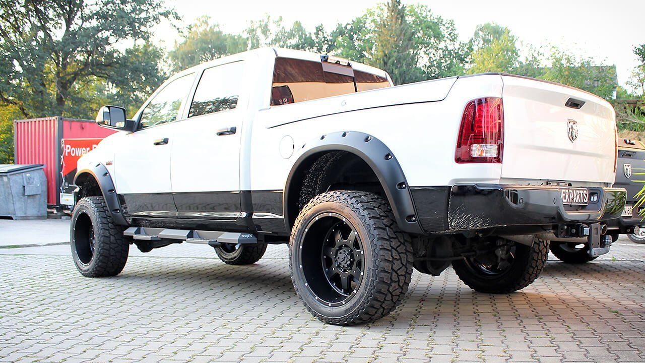 RAM 2500 SuperSize StreetLook