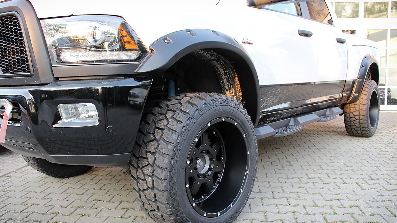 RAM 2500 SuperSize StreetLook