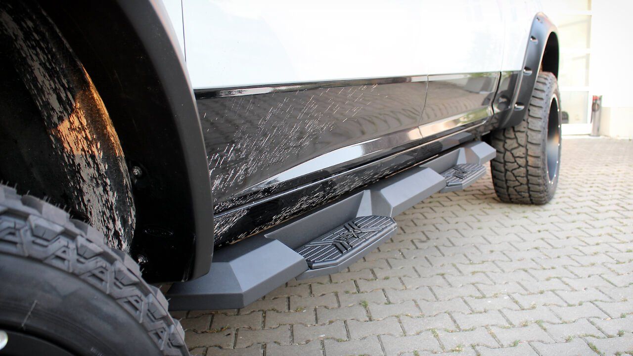 RAM 2500 SuperSize StreetLook