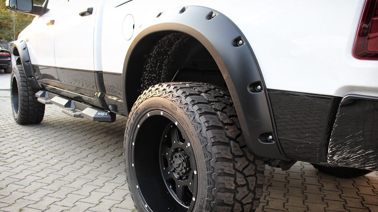 RAM 2500 SuperSize StreetLook