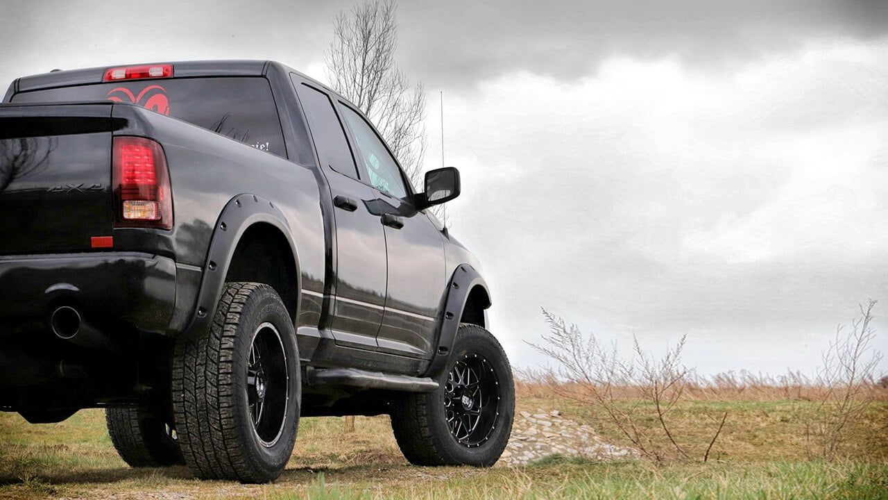 Dodge RAM 1500 mit 6 Zoll SuperSize Paket