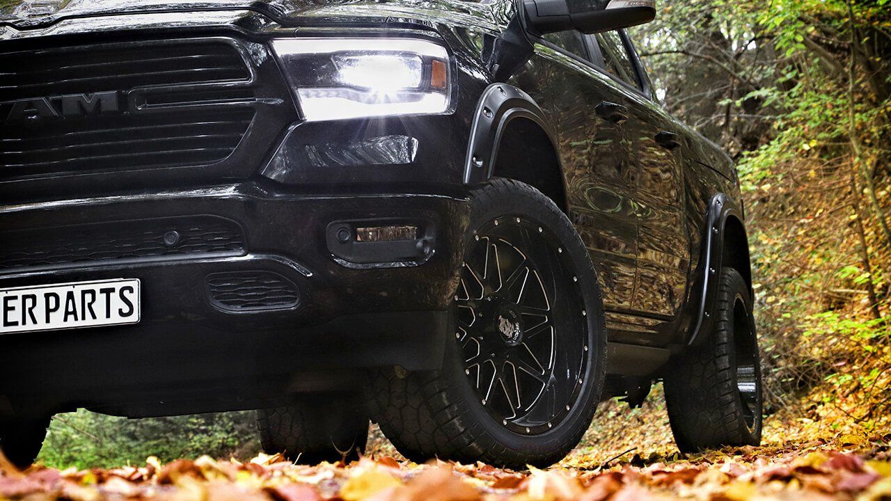 RAM SuperSize StreetTruck mit Crusher Felgen