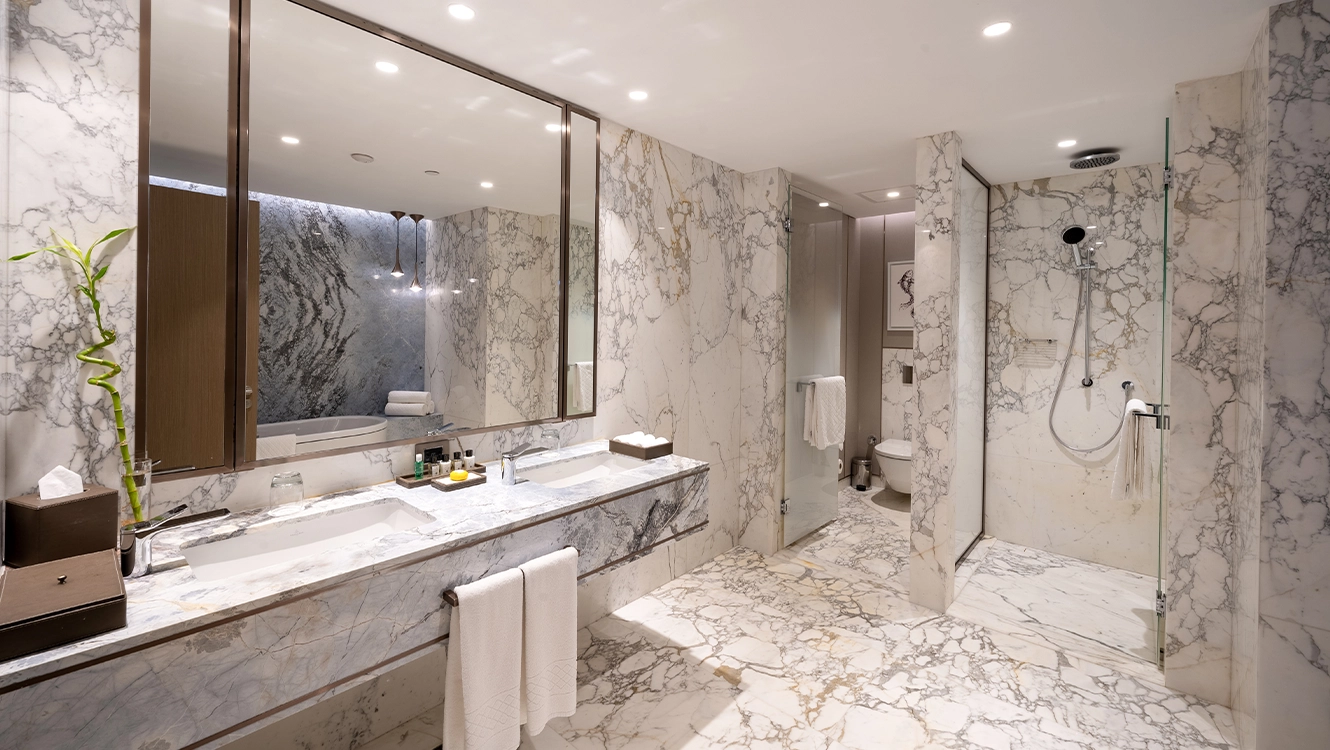 reges-aquas-suite-banyo