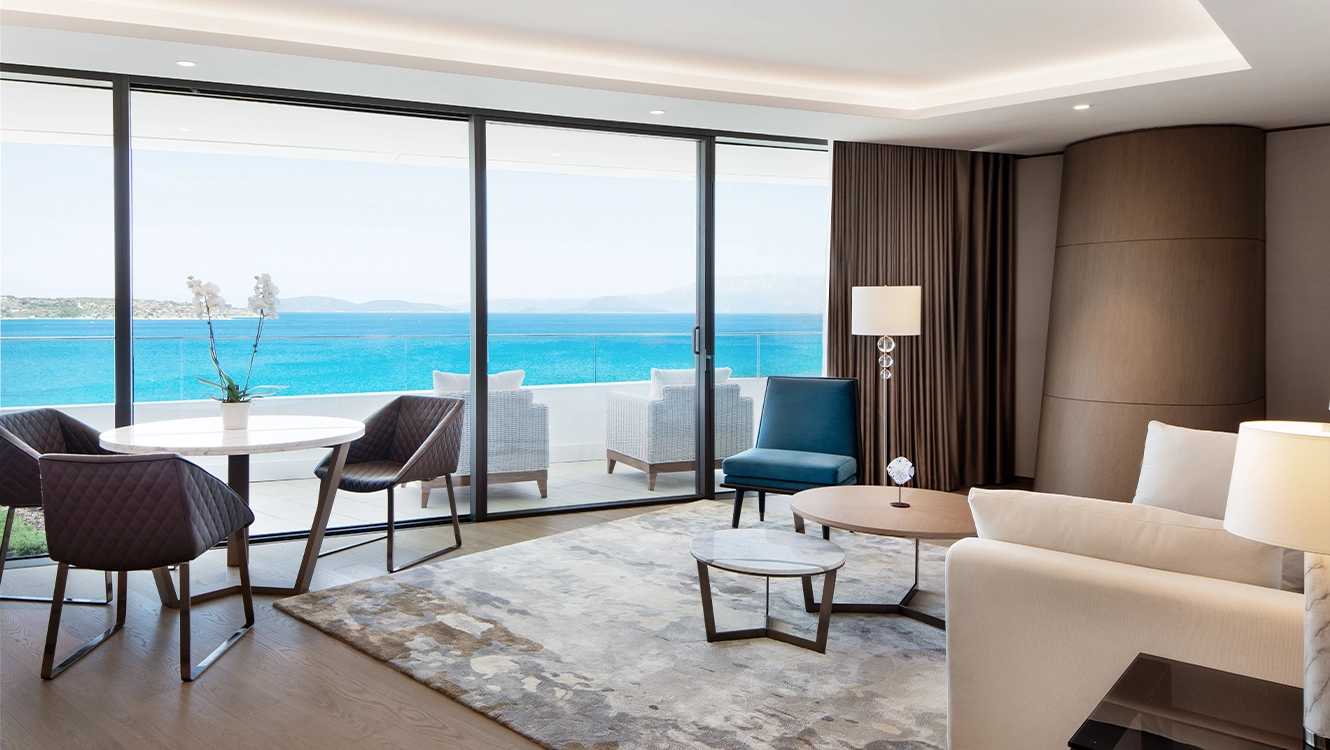 reges-retreat-corner-suite-mobilya